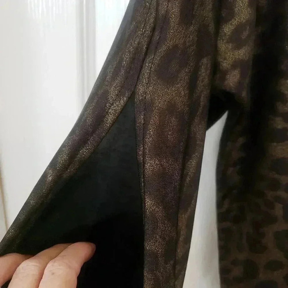 Carson Kressley Animal Print Cold Shoulder Blouse - Picture 4 of 8